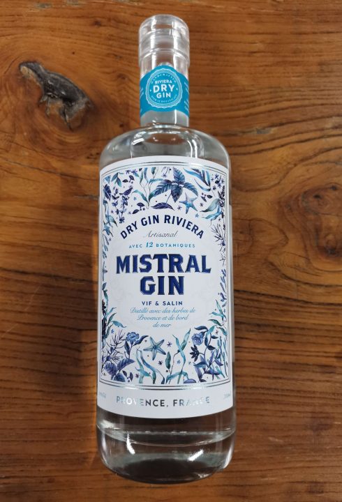 cave-nantes-mistral-dry-gin-riviera-provence