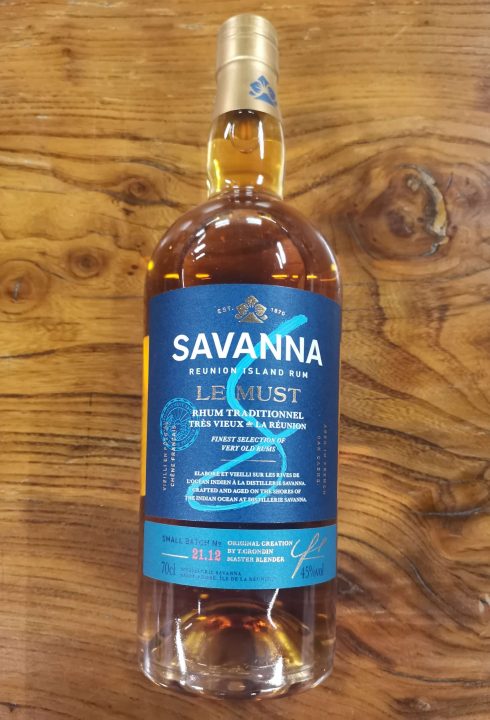 cave-nantes-savanna-le-must-rhum-traditionnel-tres-vieux-de-la-reunion