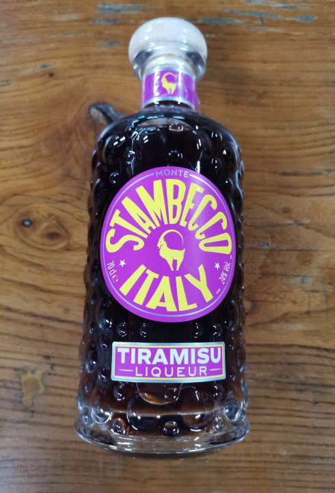 cave-nantes-stambecco-tiramisu-liqueur-italie