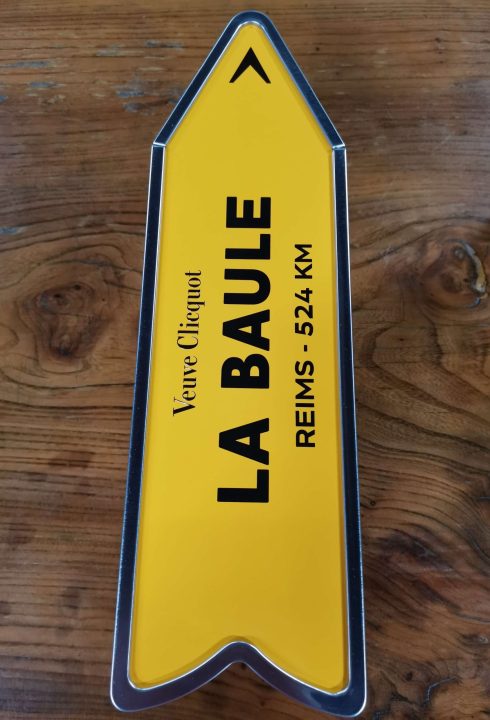 cave-nantes-champagne-veuve-clicquot-arrow-la-baule