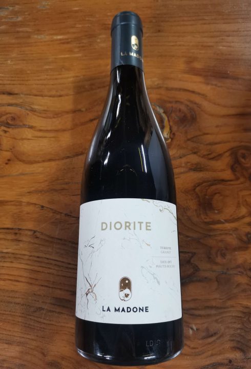 cave-nantes-cotes-du-forez-diorite-la-madone