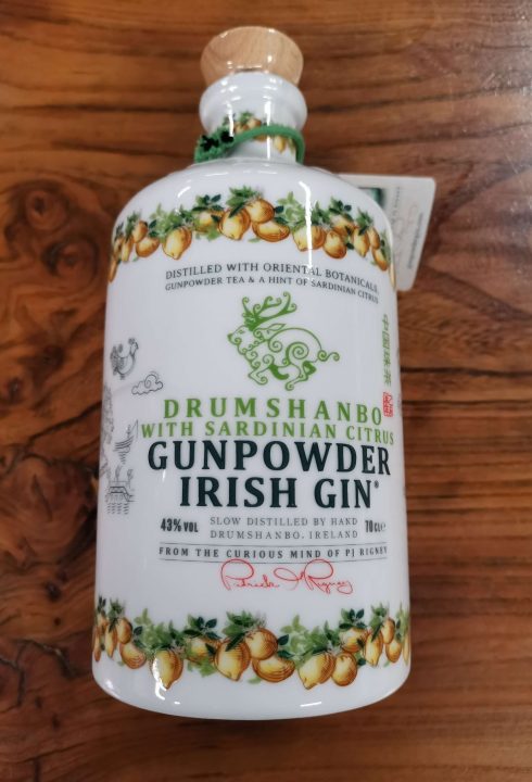cave-nantes-drumshanbo-gunpowder-irish-gin